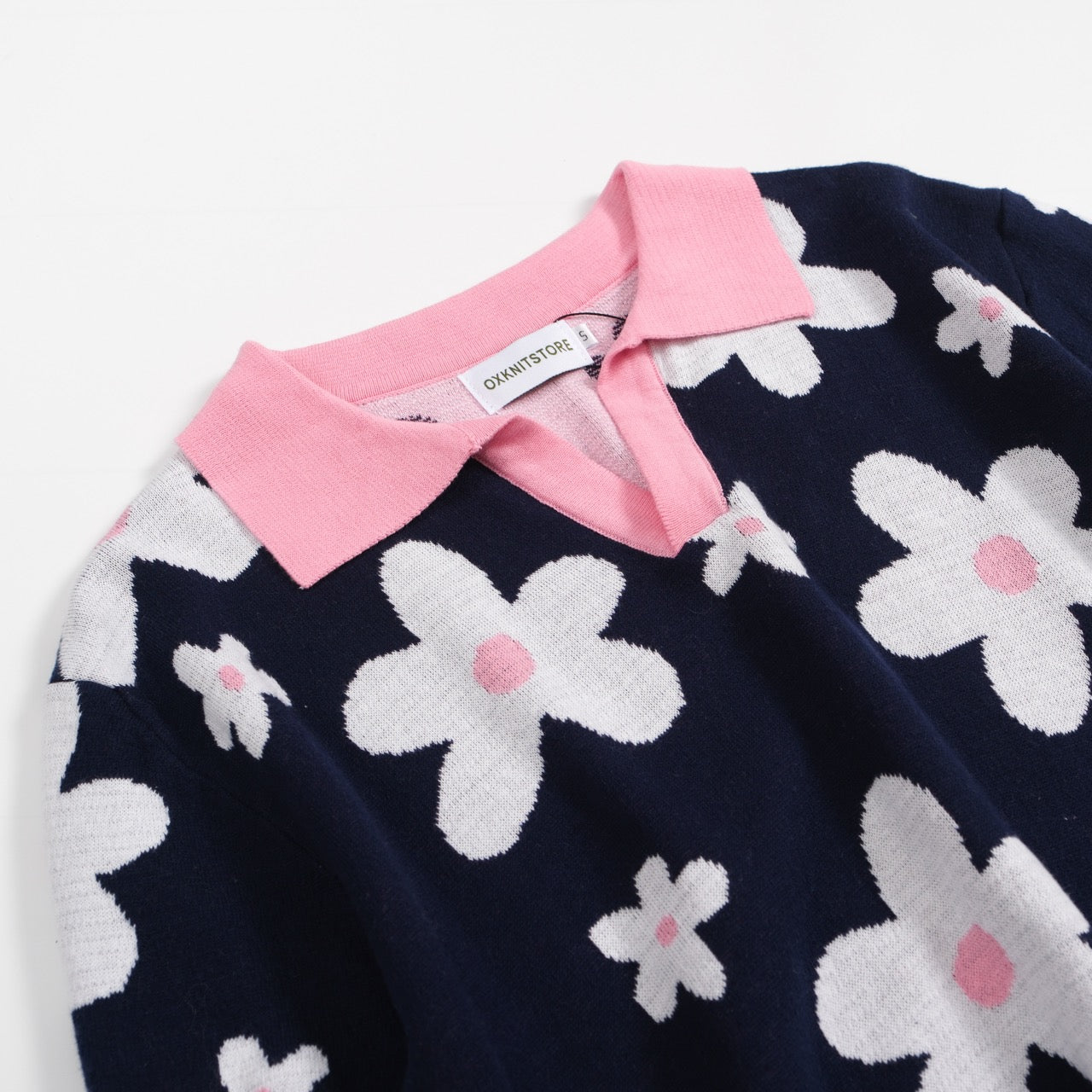70s Inspired Men's Daisy Knit Polo – Retro Pink Collar