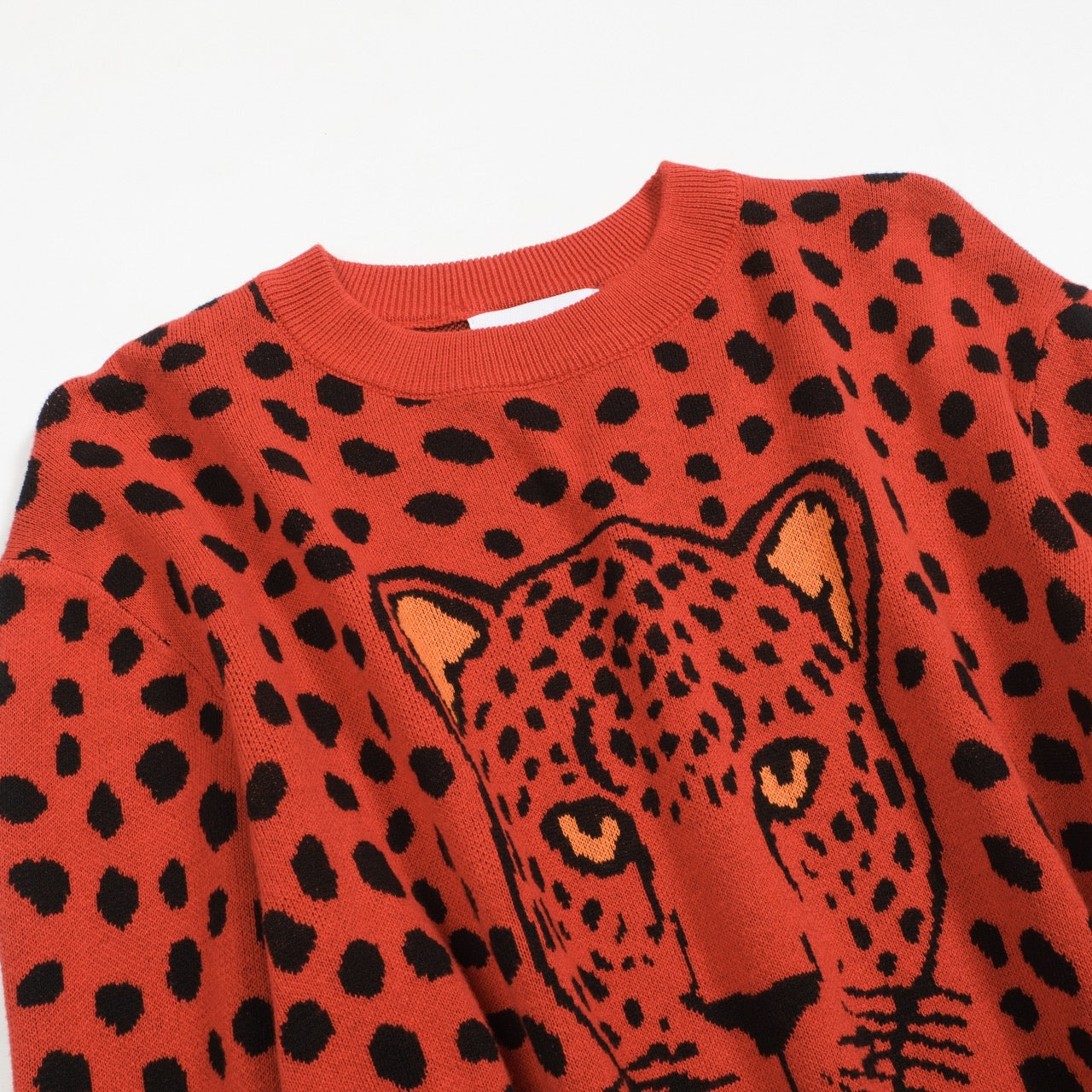 Red leopard vintage jacquard jumper for men