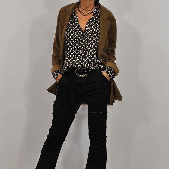 Antonia | Long Shirt with Elegant Patterns