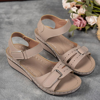 Cynthia | Streamlined Orthopaedic Sandals