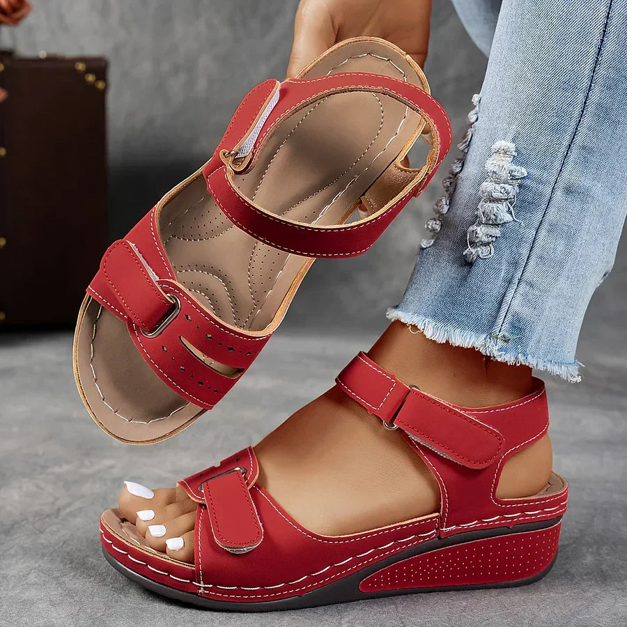 Cynthia | Streamlined Orthopaedic Sandals