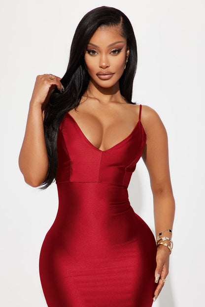Maxi Dress Walk Behind Me - Burgundy