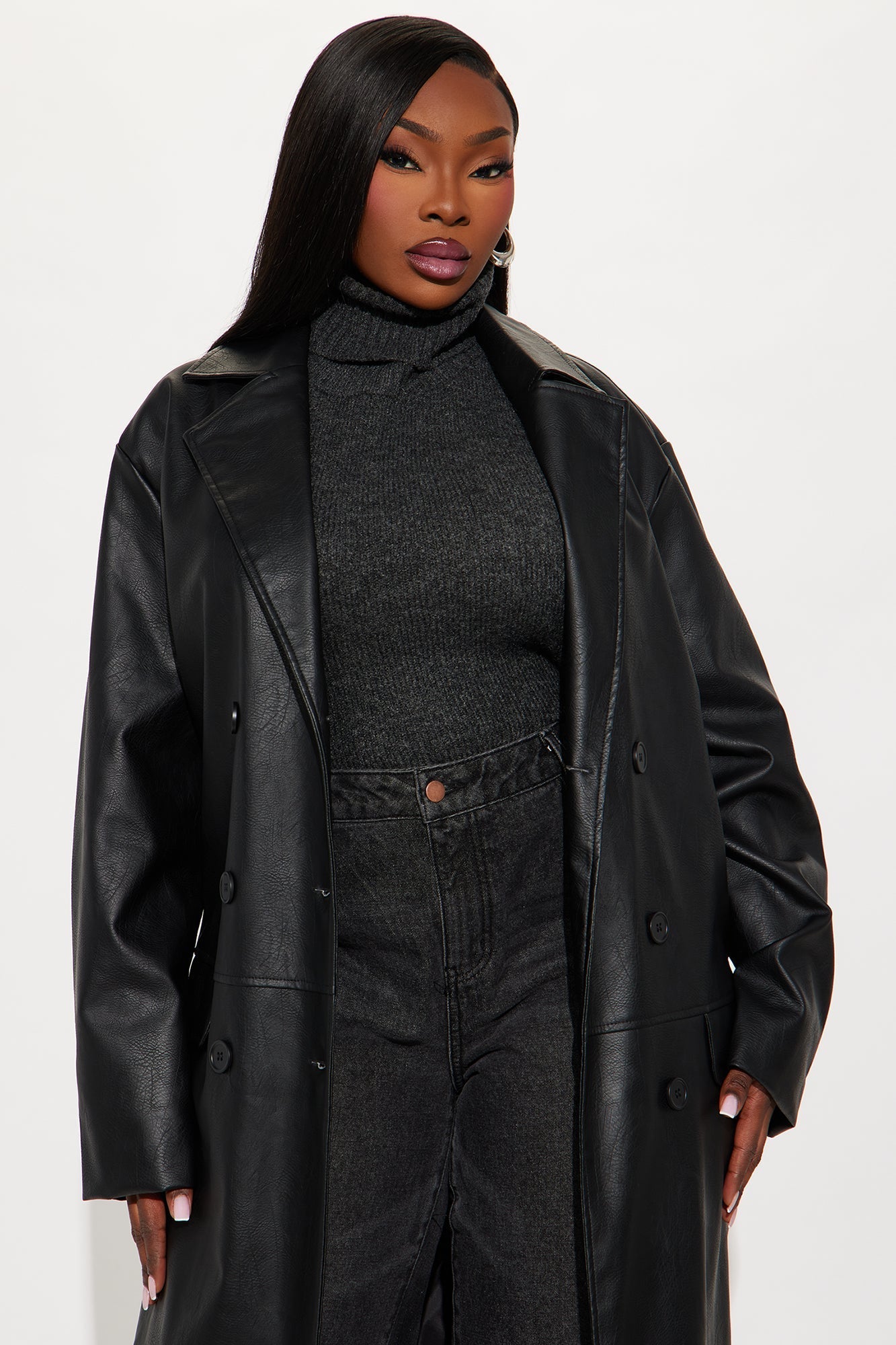 Trench Coat in Faux Leather - Black