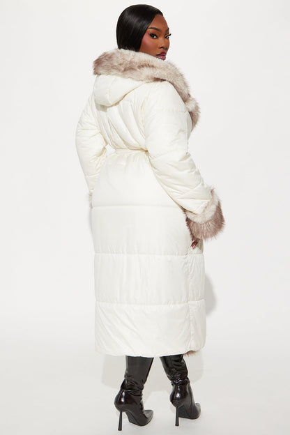 Puffer Jacket with Fur Detail - Ivory