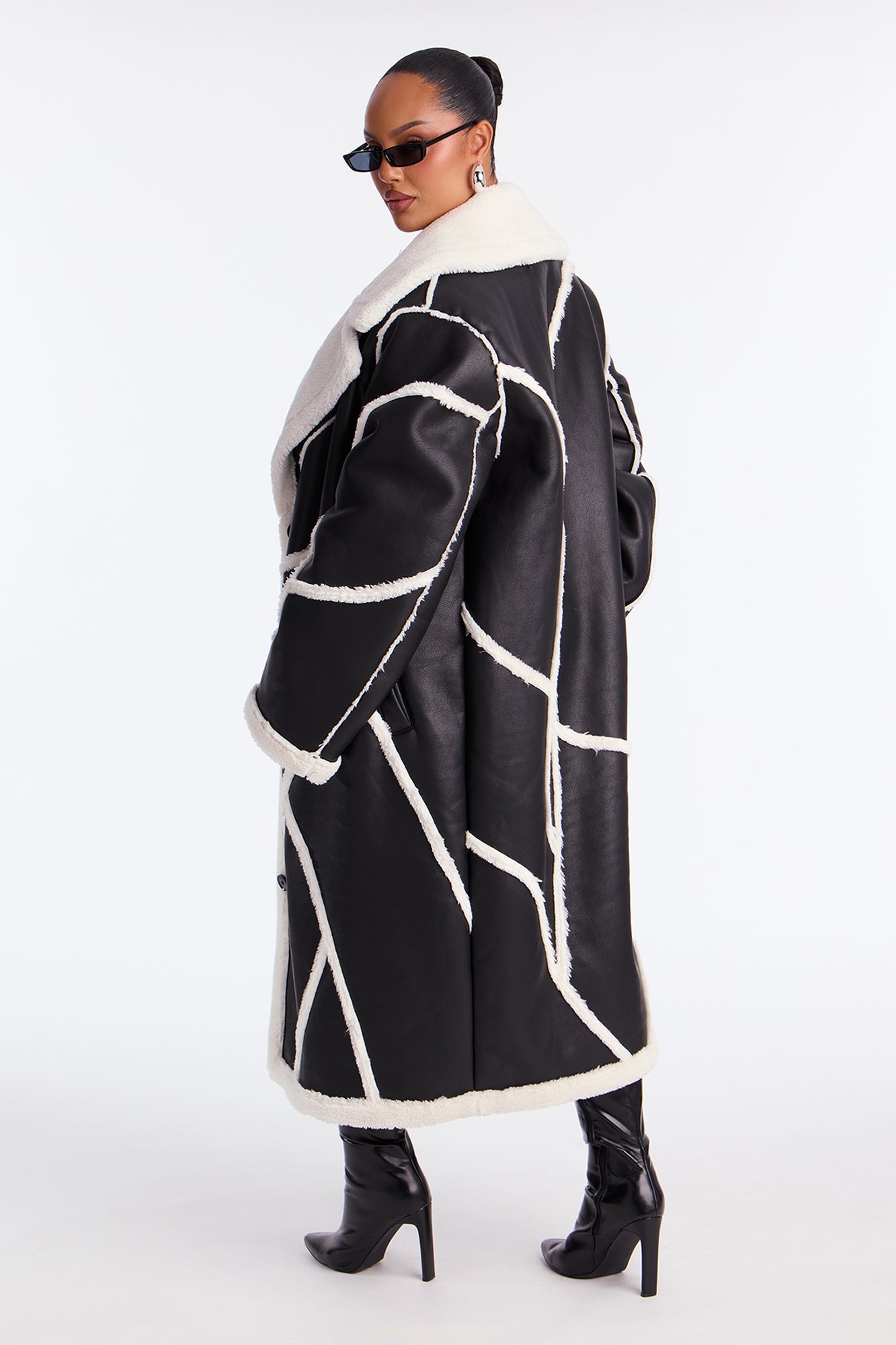 Chic Synthetic Leather Trench Coat - Black