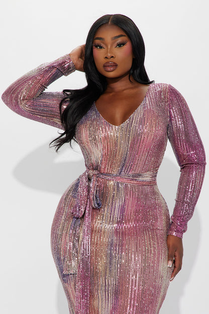 Serelle Midi Sequin Dress - Pink/Combo