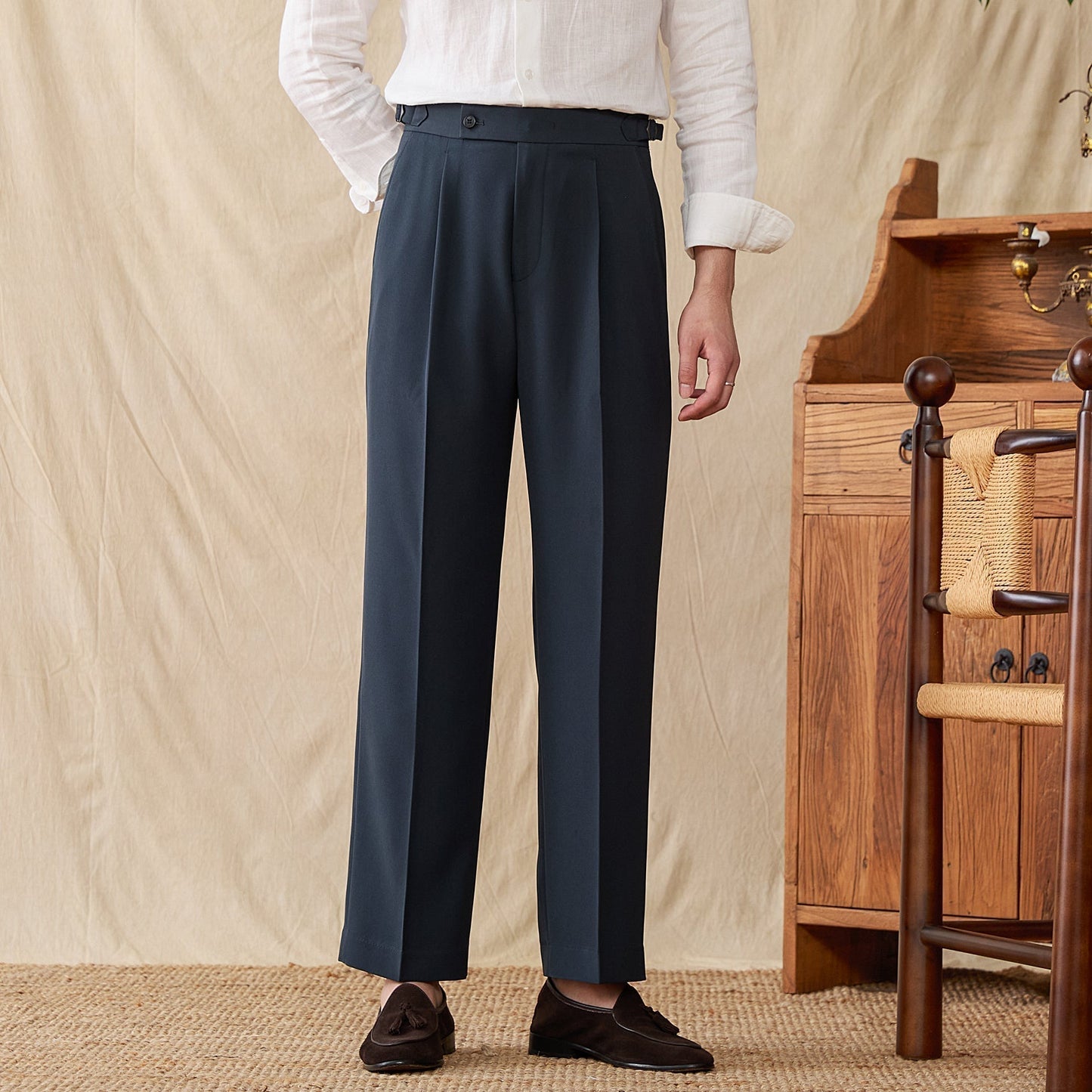 Pleated Straight Leg Trousers in Urban Cotton Blend