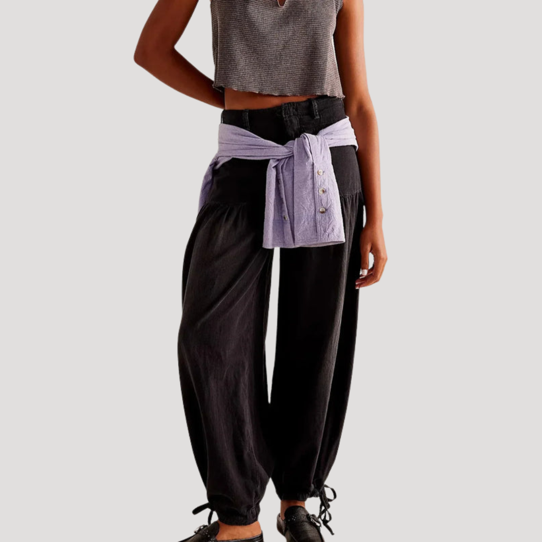 Women’s Baggy Tapered Cuffed Jeans