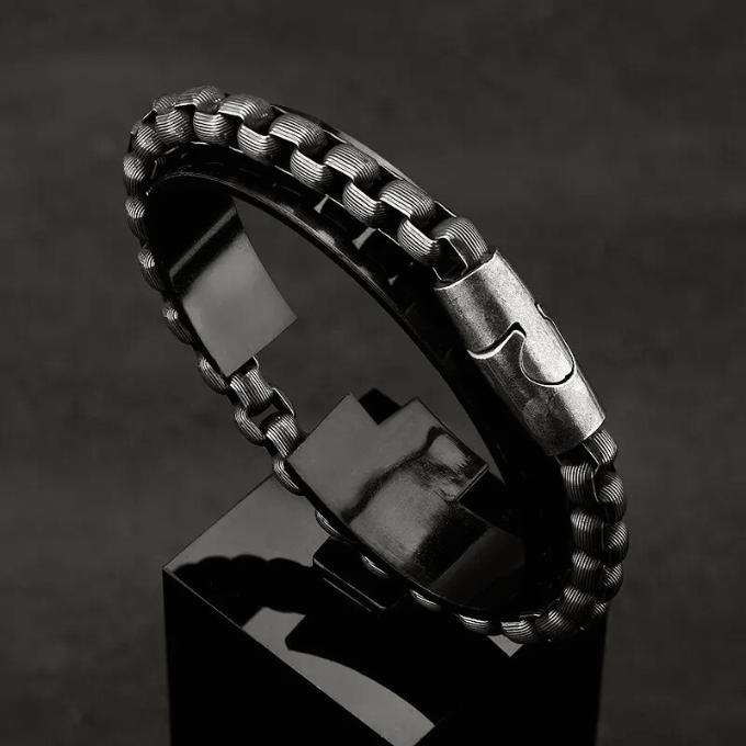 Chain and Link Bracelet for Men