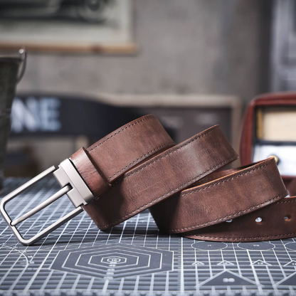 The Full Grain Leather Buckhorn Belt
