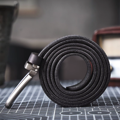 The Full Grain Leather Buckhorn Belt