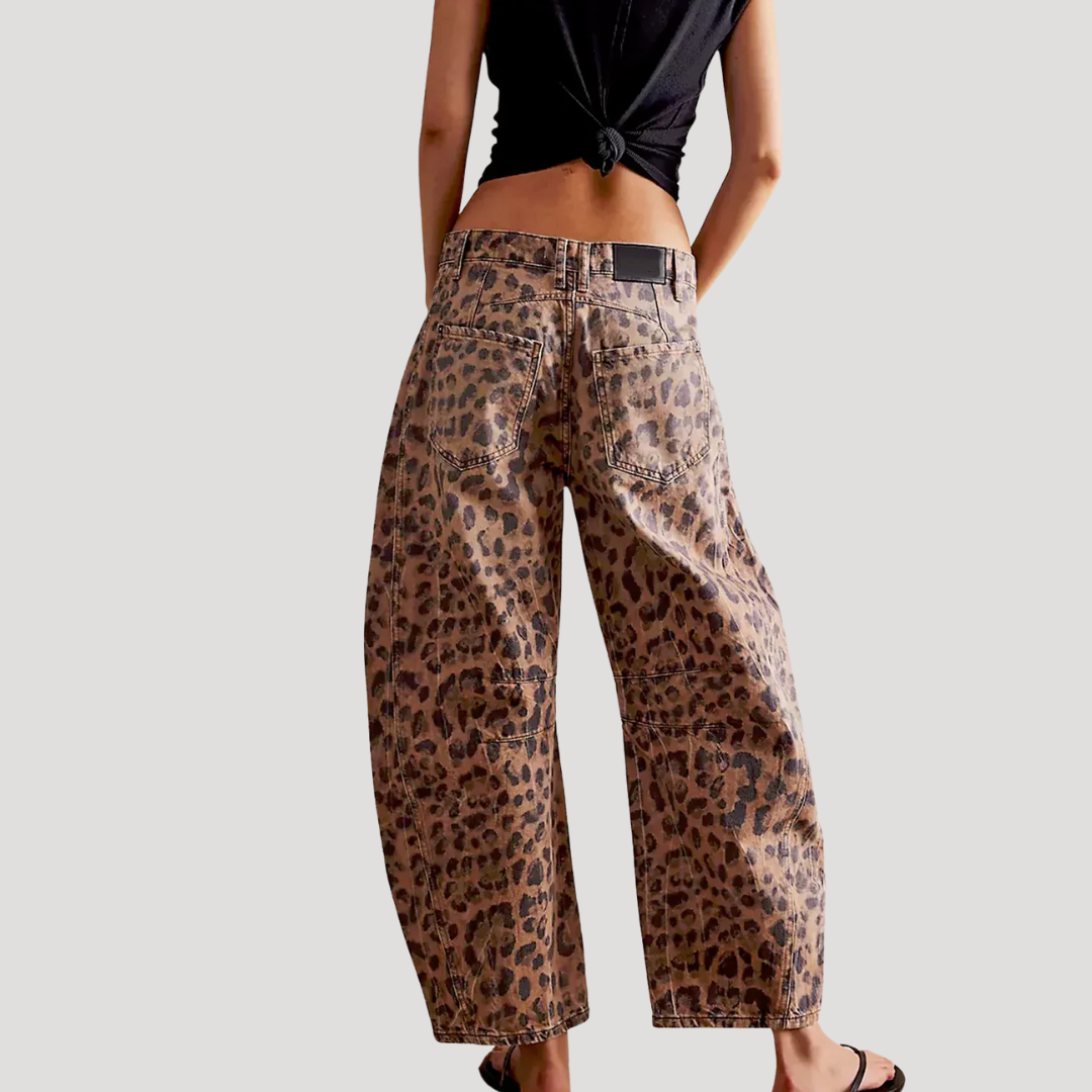 Women’s Loose Fit Barrel Leg Jeans