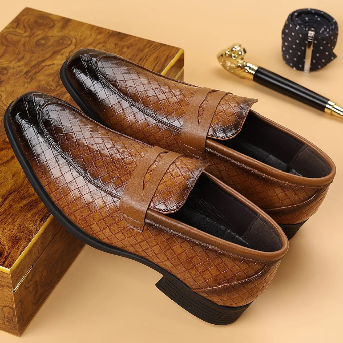 Corté Woven Leather Loafers
