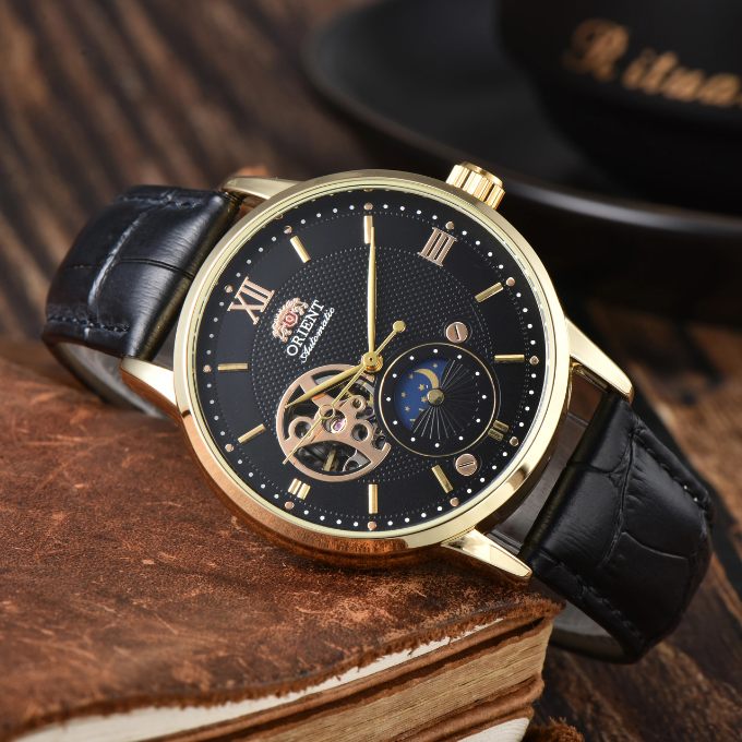Black / Gold / Black