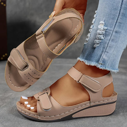 Cynthia | Sleek Orthopaedic Sandals