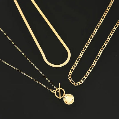 Savira Textured Corner Layered Necklace