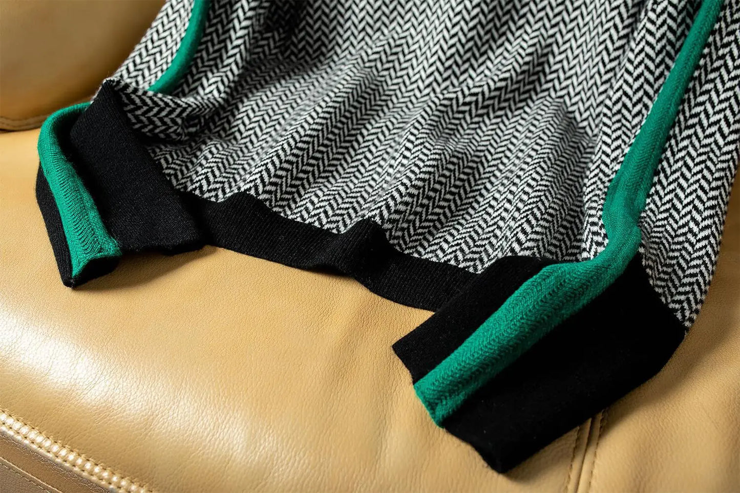 Emma™ | Striped Pull