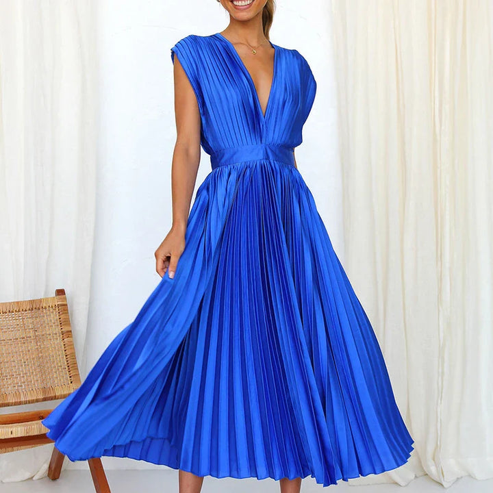 Élise™ | Pleated Midi Dress