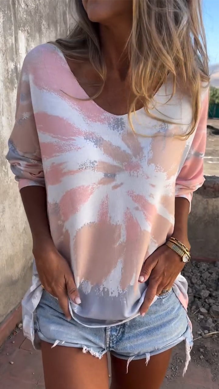 Demi | Charming Tie-dye Top