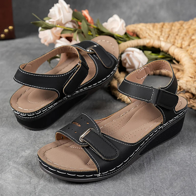 Cynthia | Streamlined Orthopaedic Sandals