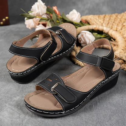 Cynthia | Streamlined Orthopaedic Sandals