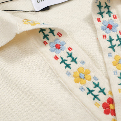 Embroidered Knit Jumper for Men from the 70s – Retro Cream Jumper with Floral Collar Detail