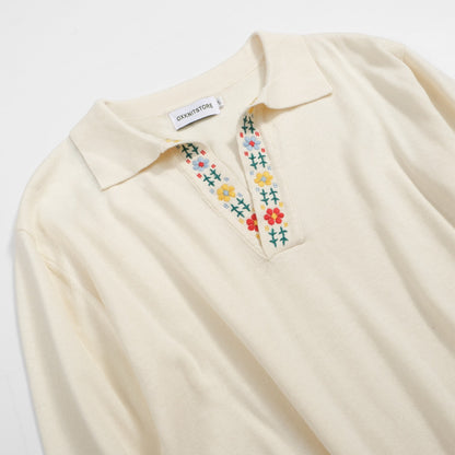 Embroidered Knit Jumper for Men from the 70s – Retro Cream Jumper with Floral Collar Detail