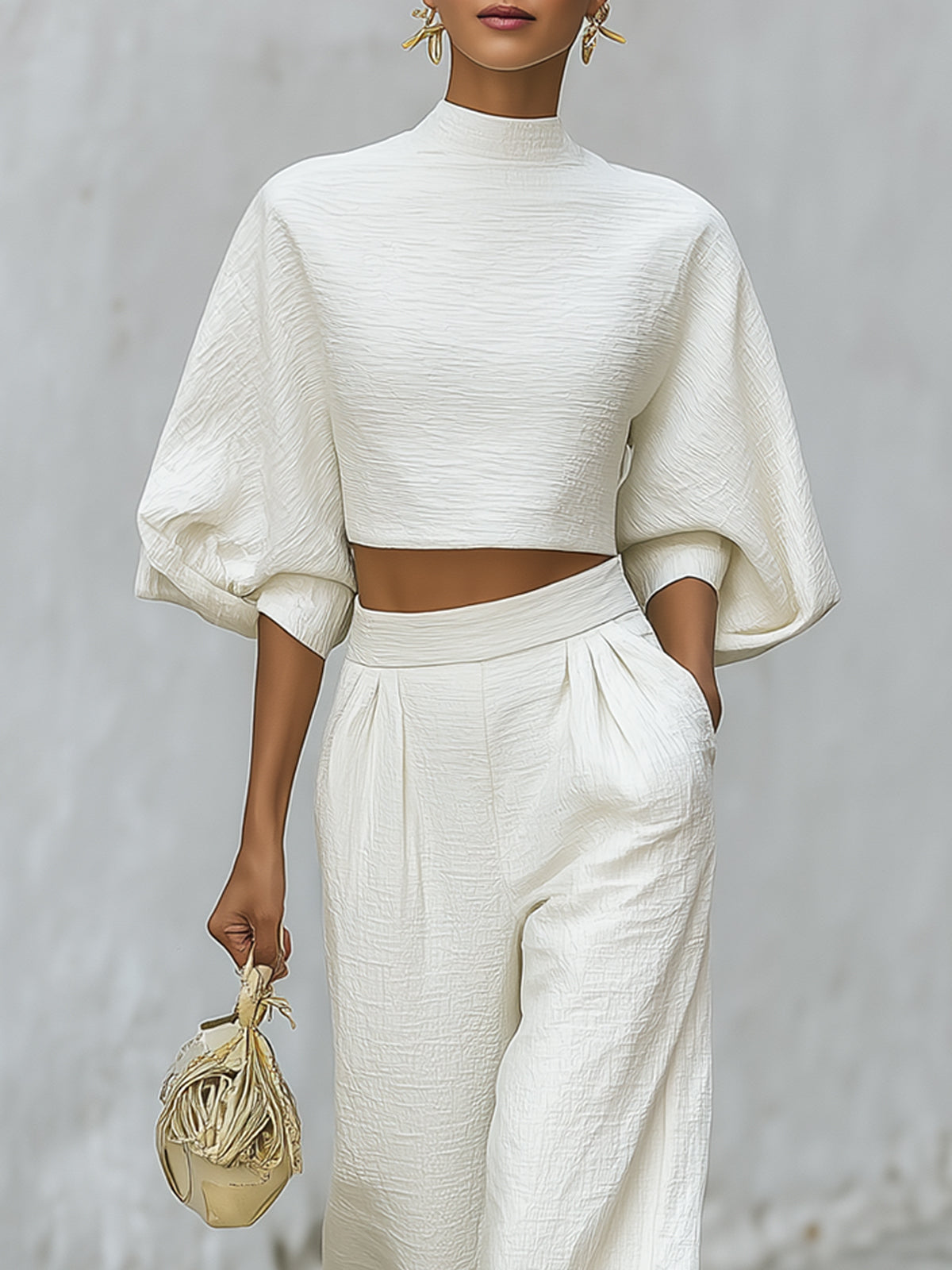 Glowy - Textured Creamy White Lantern Sleeve Set