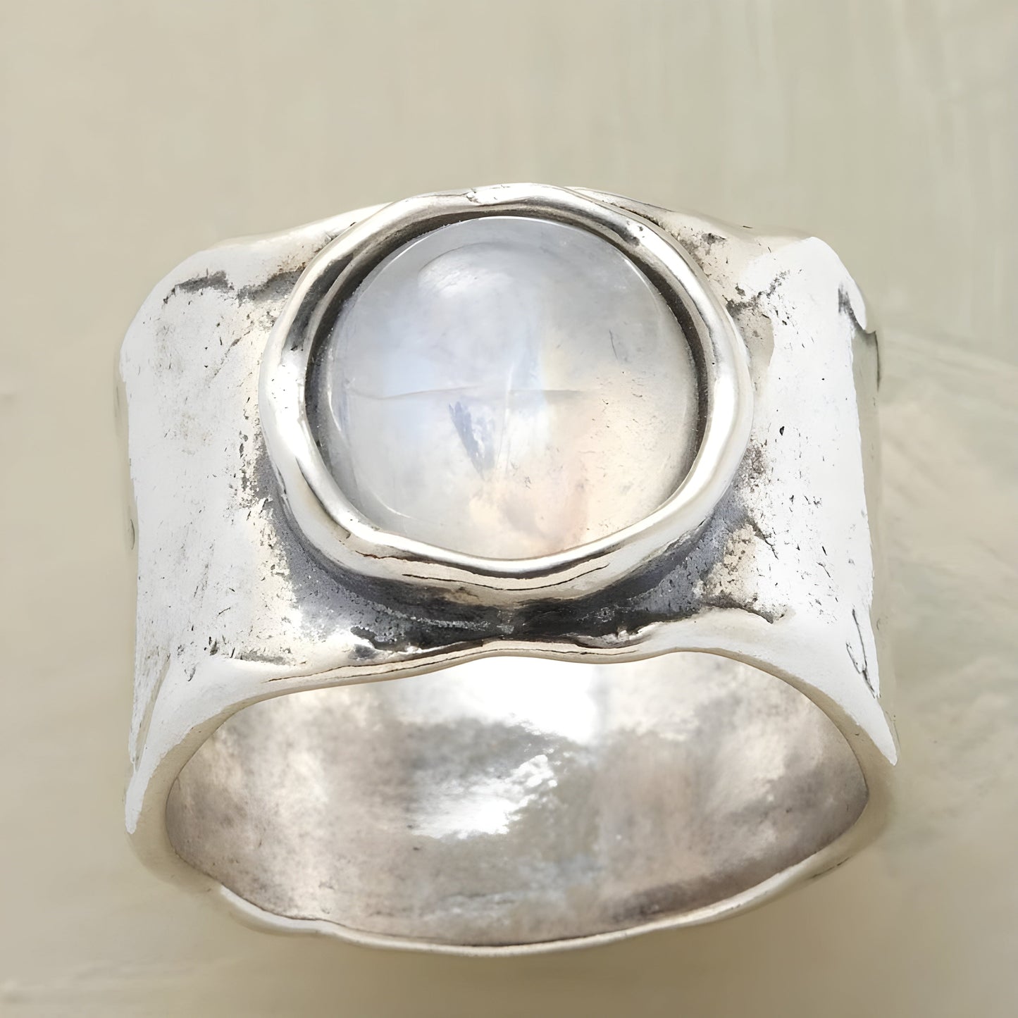 Silver ring with moonstone