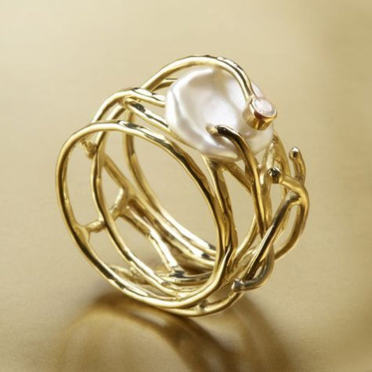 Samira - 9ct Gold Ring with Pearls