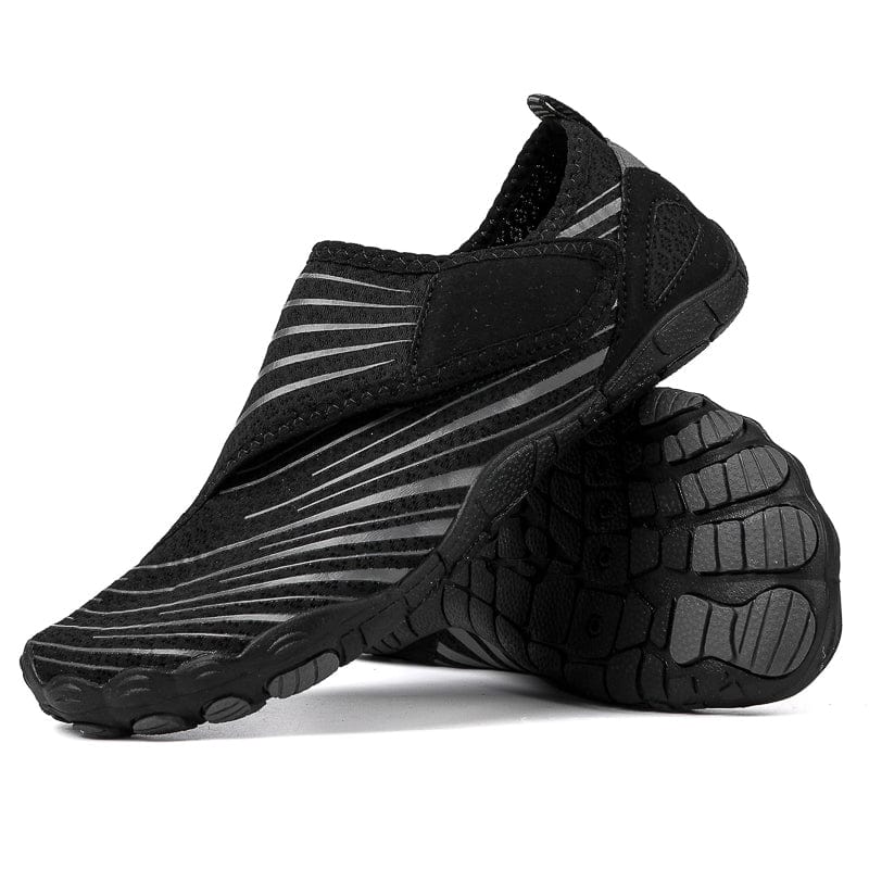 Black (Almost Sold Out) / US Women 16- US Men 14