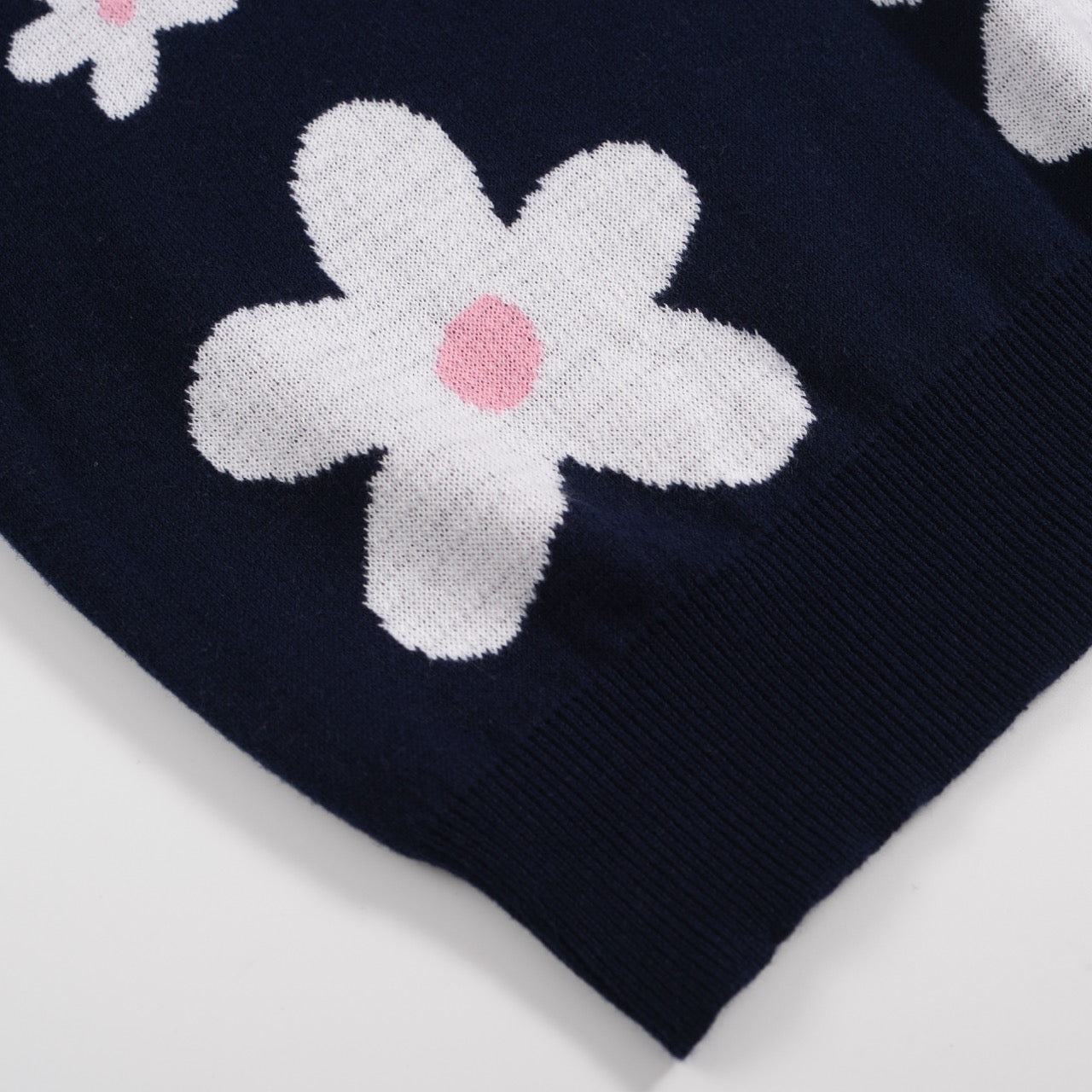 70s Inspired Men's Daisy Knit Polo – Retro Pink Collar