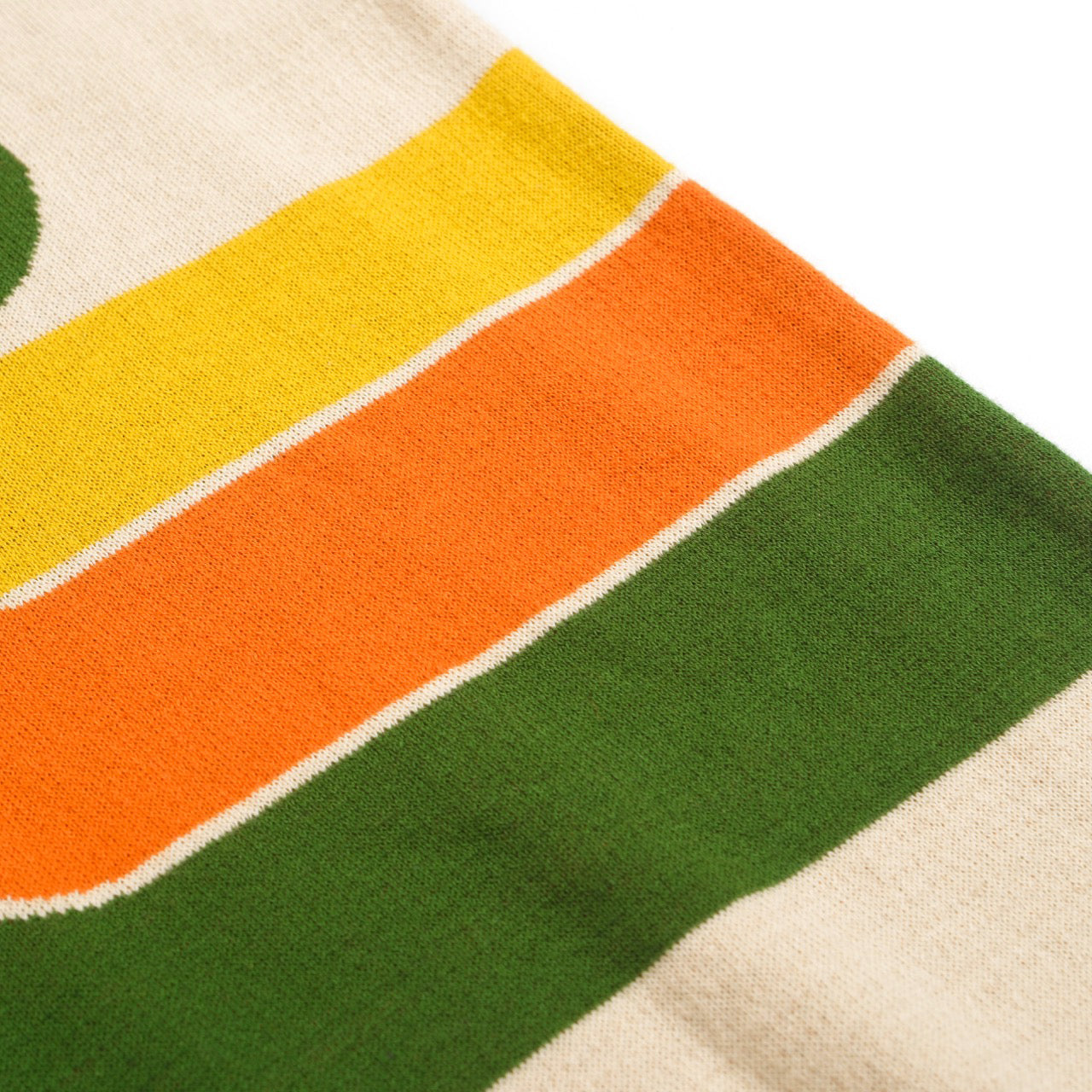 Retro Knitted Polo for Men – Vintage Cream Buttoned with 70s Geometric Graphic