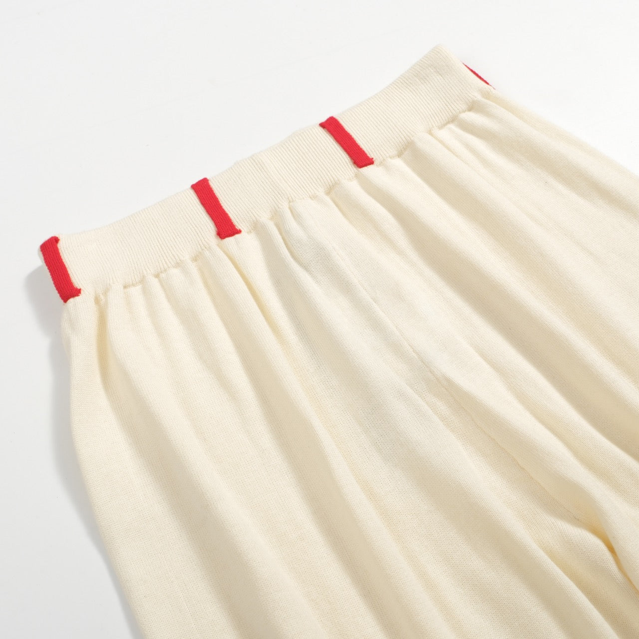 Retro Knit Shorts for Men – Vintage Cream with Embroidery and Red Trim