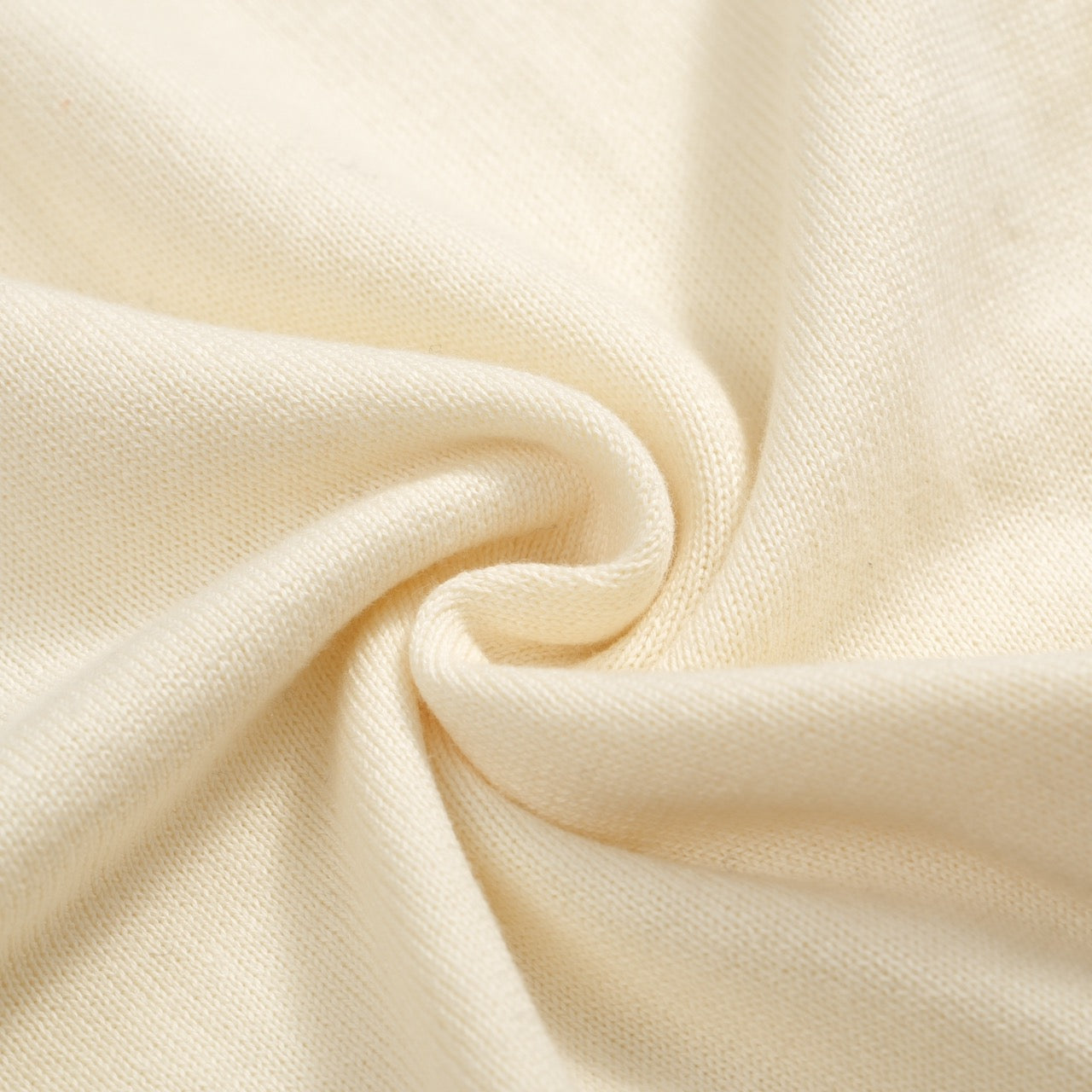 Retro Knit Shorts for Men – Vintage Cream with Embroidery and Red Trim