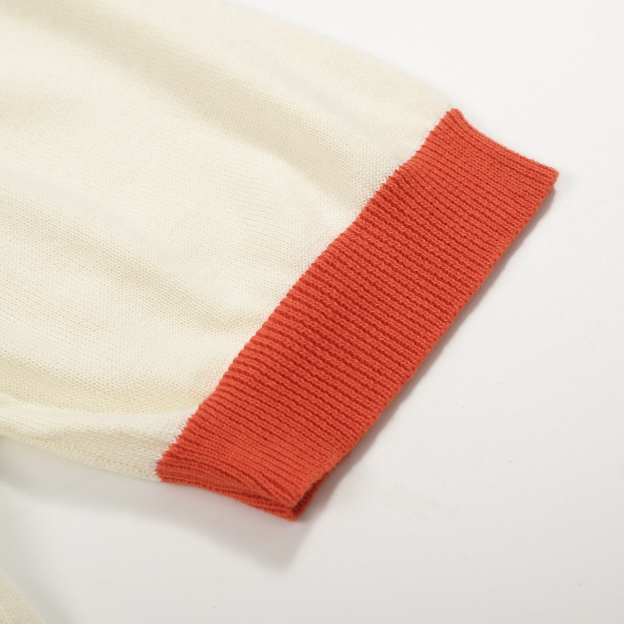 Retro Knitted Polo 1972 for Men – Vintage Graphic Top in Cream, Olive & Orange