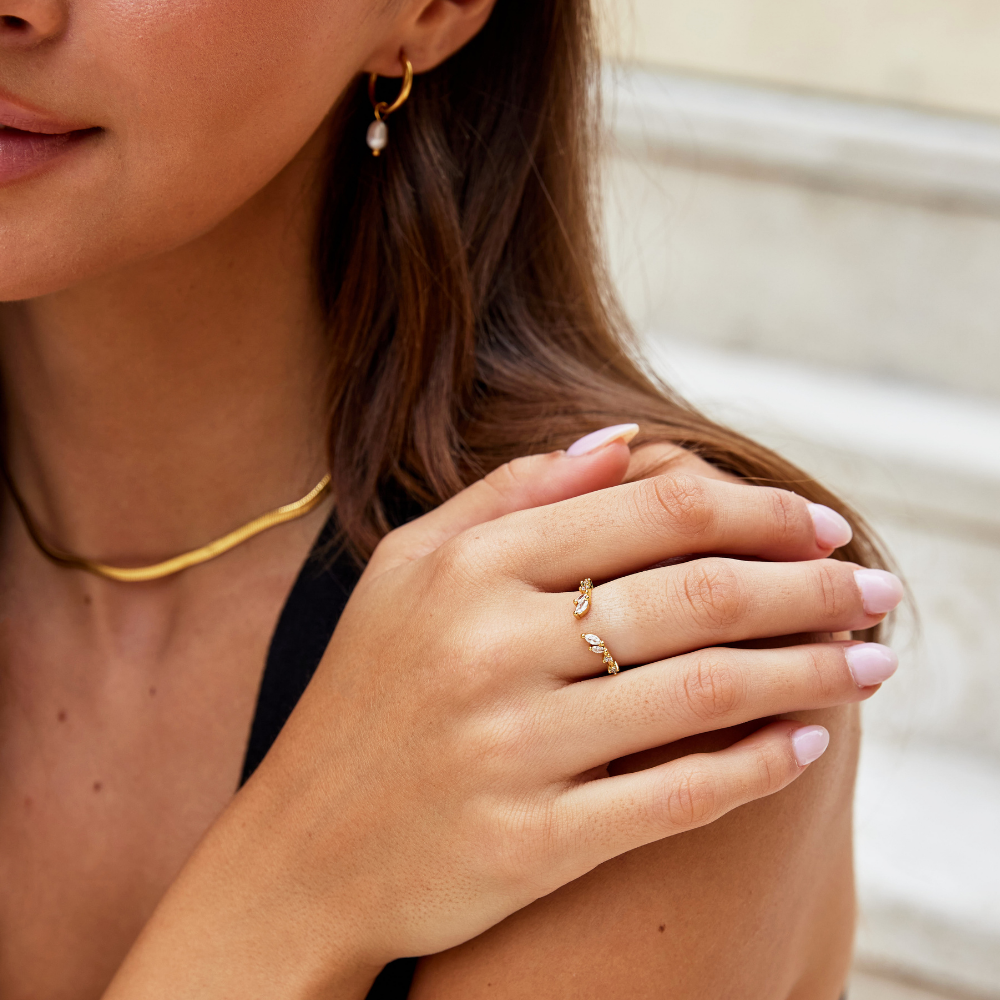 Peace - Crystal Gold Ring