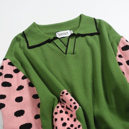 Retro Knit Jumper for Men – Vintage Green Jumper with Graphic Pink Cheetah Sleeves