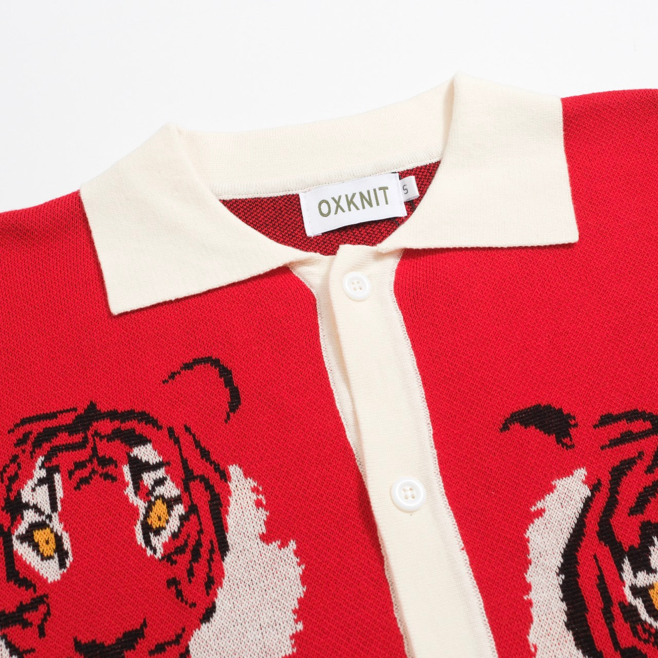Vintage Red Knitted Shirt for Men – Button-Up Polo with Retro Tiger Graphic