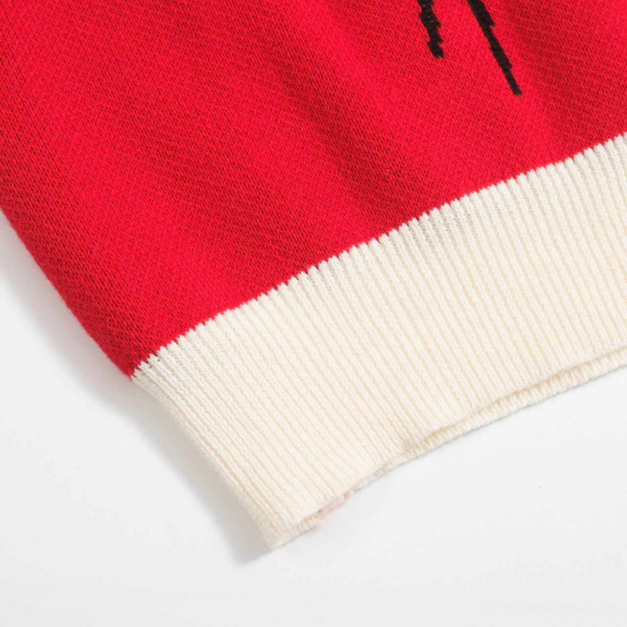 Vintage Red Knitted Shirt for Men – Button-Up Polo with Retro Tiger Graphic