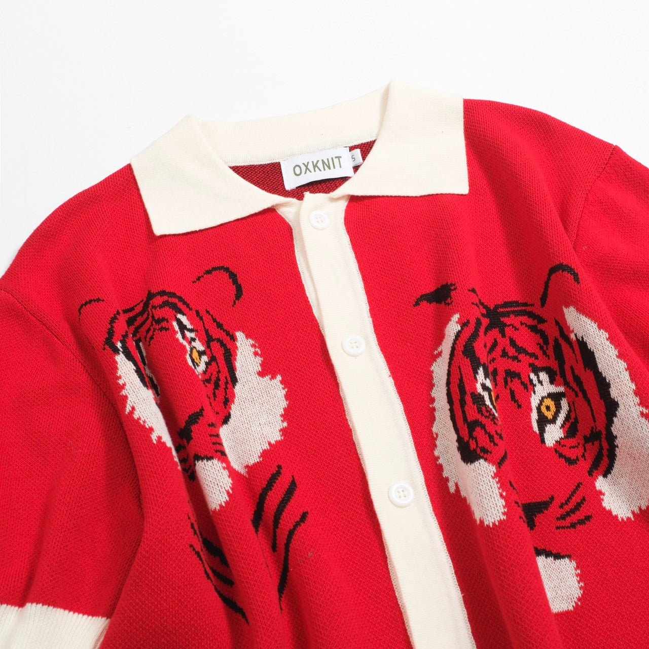 Vintage Red Knitted Shirt for Men – Button-Up Polo with Retro Tiger Graphic