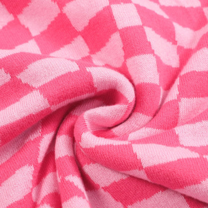 Retro Knitted Polo for Men – Vintage Pink Checks with Leopard Graphic