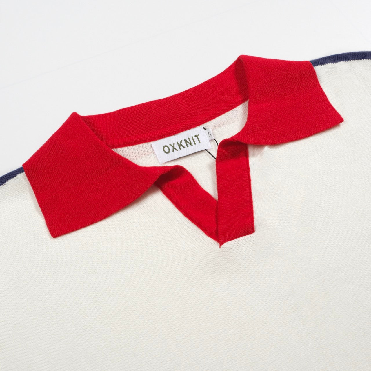 Vintage knitted V-neck polo for men