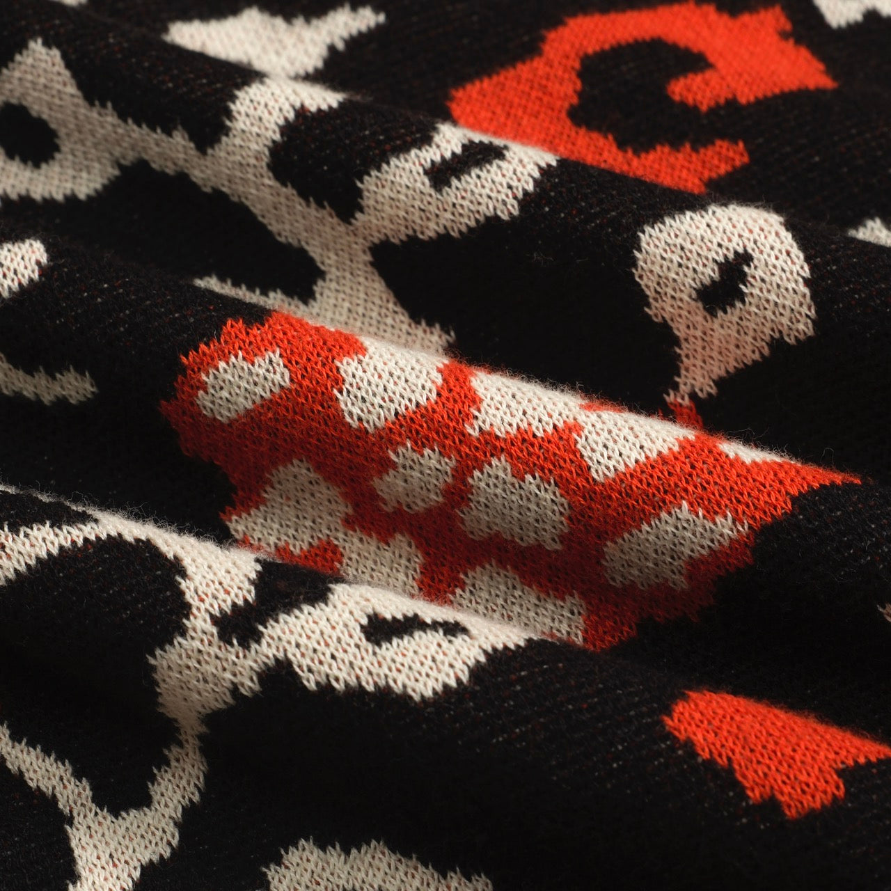 Men's Black Floral V-Neck Knitted Polo