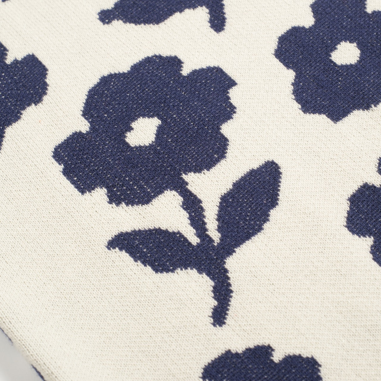 Casual Vintage White Floral Jacquard Cardigan for Men