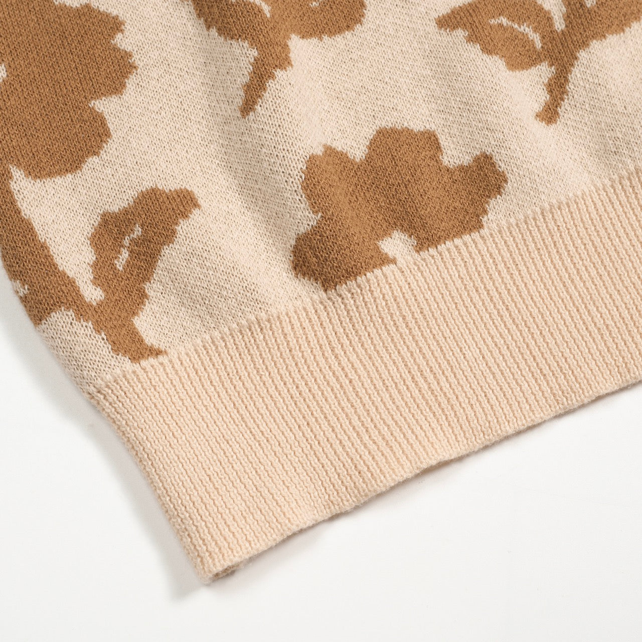 Casual Vintage Khaki Floral Jacquard Cardigan for Men