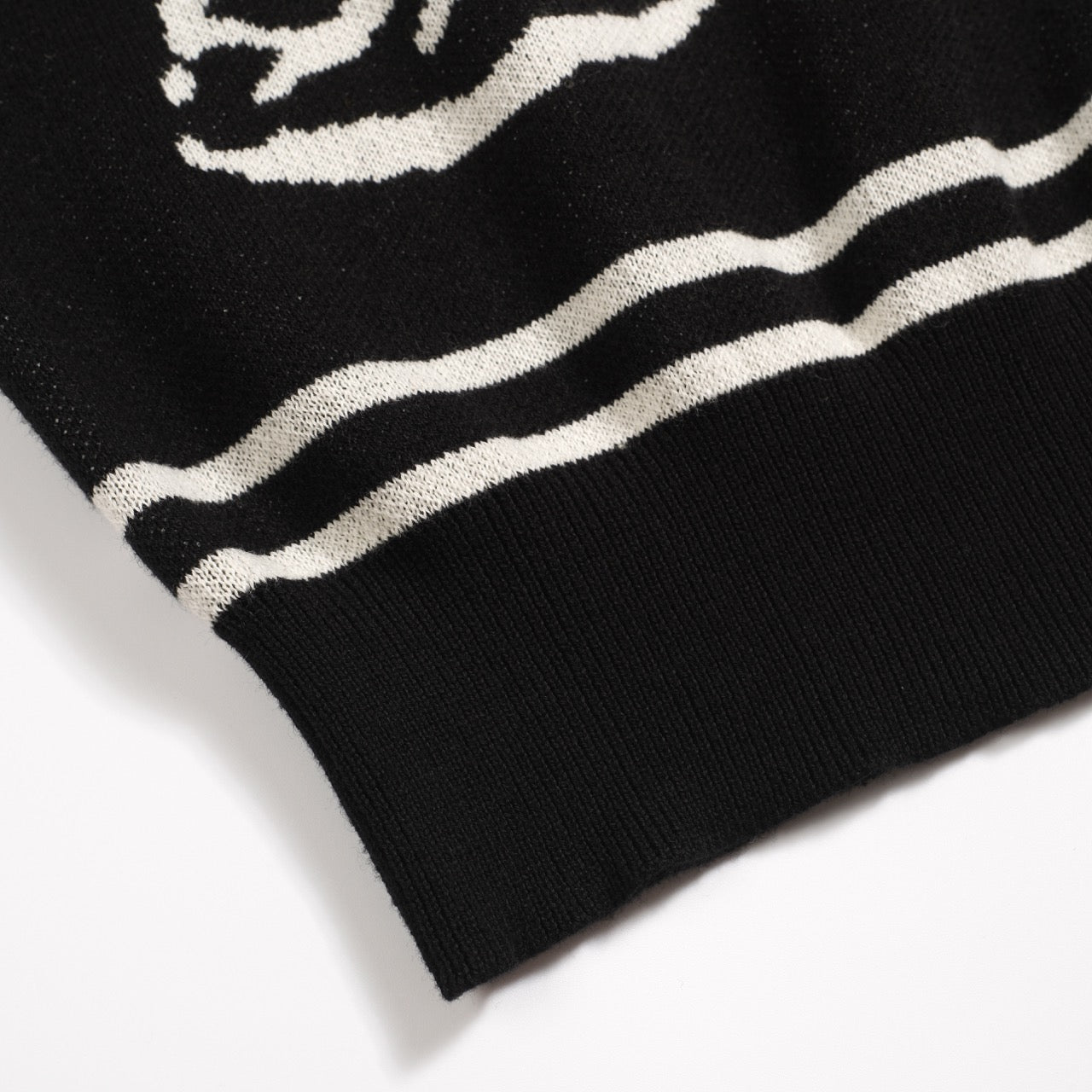 Vintage black knitted polo with jacquard for men