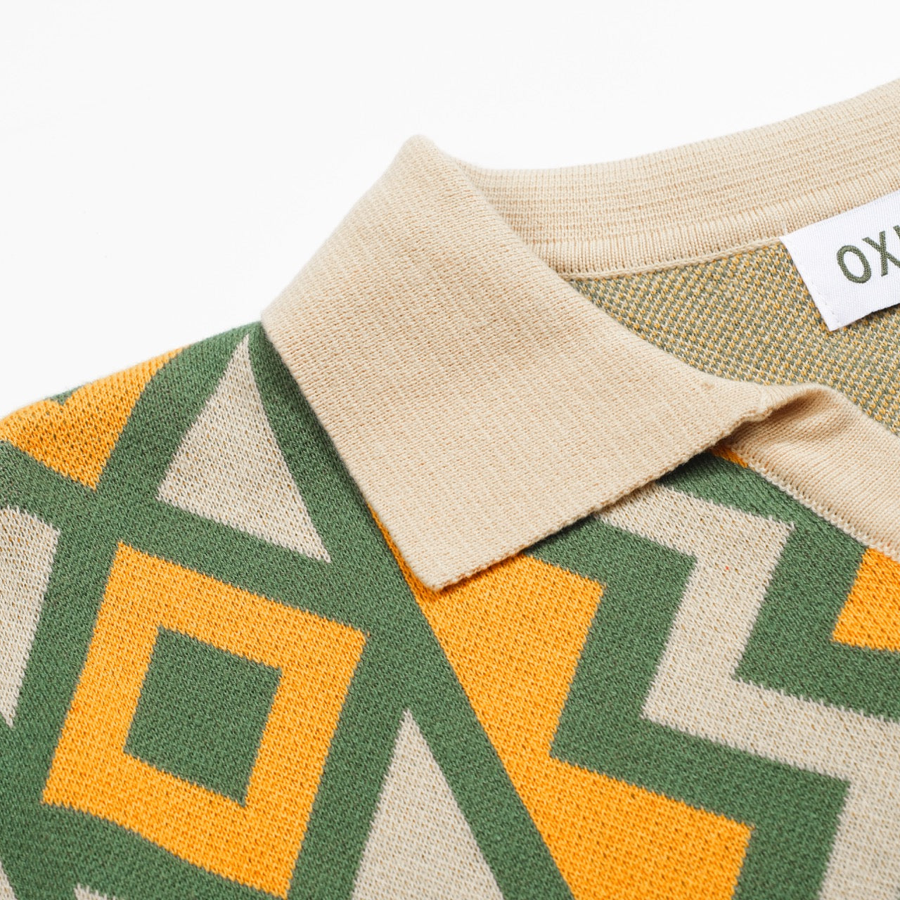 Vintage knitted V-neck polo for men in green jacquard