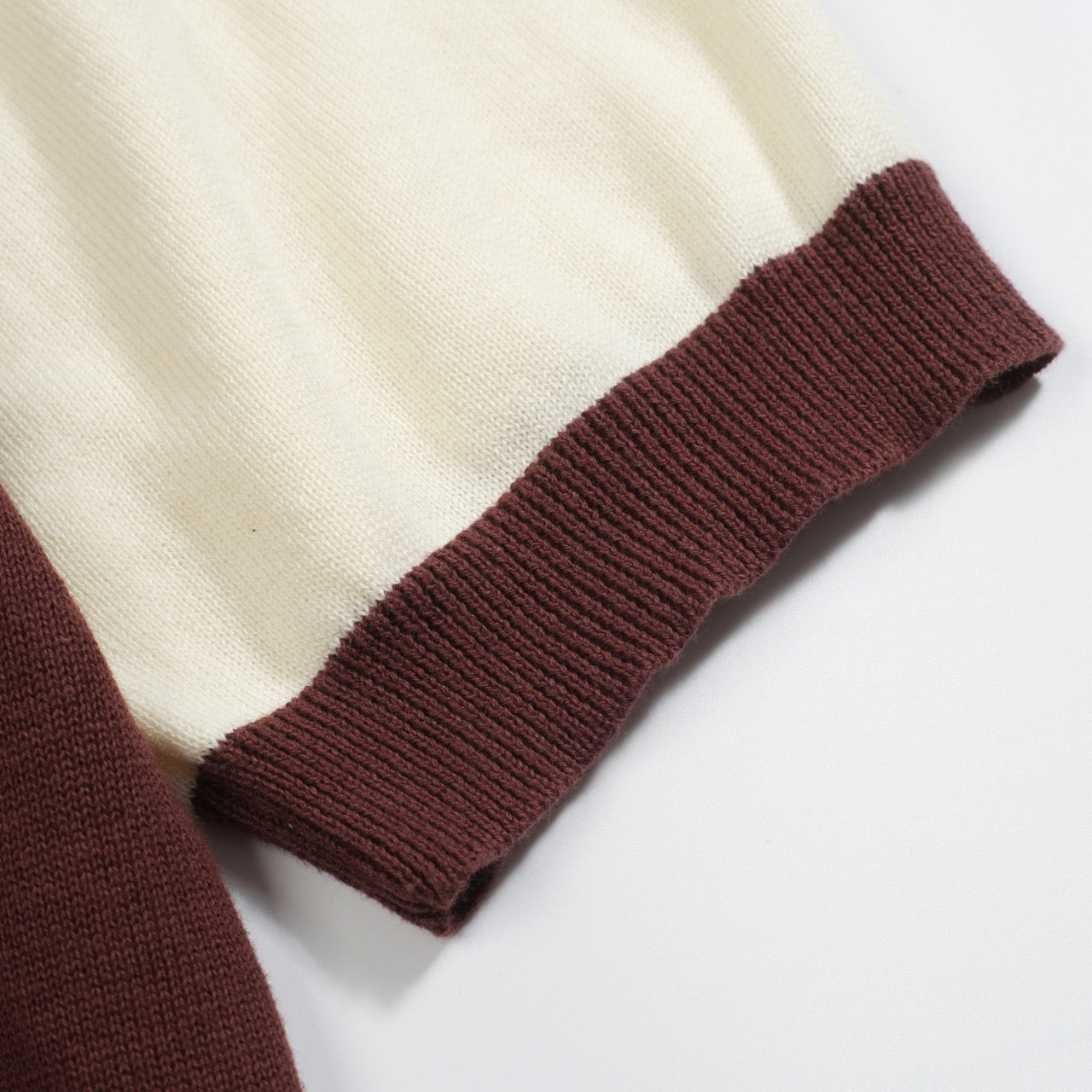 Vintage 1973 Jacquard Knitted Polo for Men in Apricot White