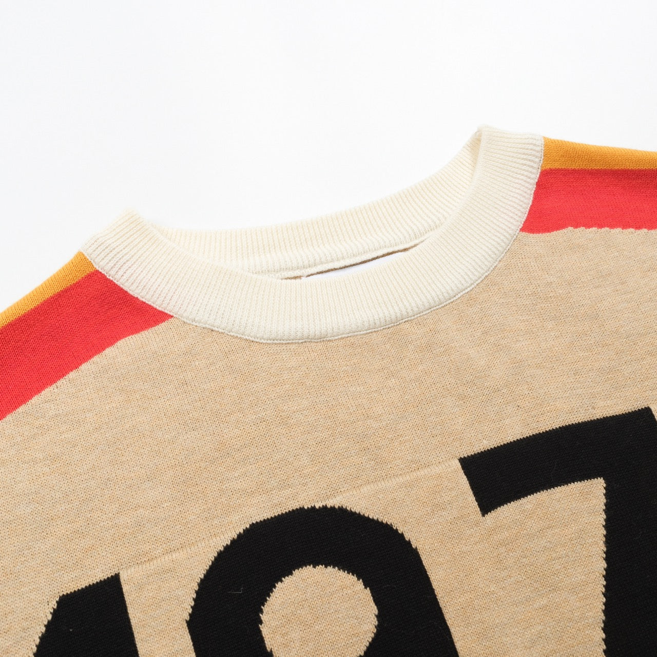 Men's Vintage Khaki Knitted Jacquard T-shirt with Gold Thread 1971